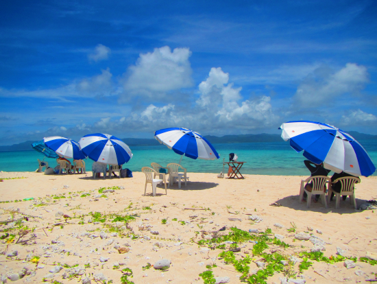 パラソルにてリゾート気分