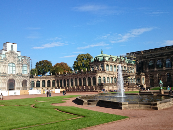 ツウィンガー宮殿