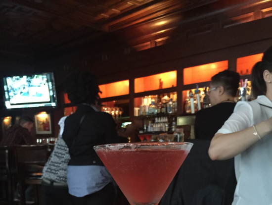 スティーブのバーでコスモポリタン