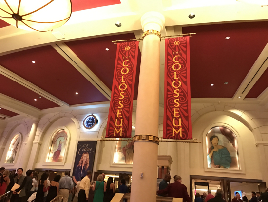 コロシアム入り口