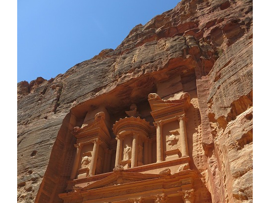 まさにインディージョーンズの世界