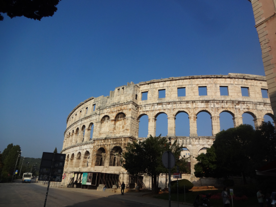 プーラのローマ劇場1