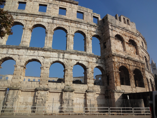 プーラのローマ劇場2