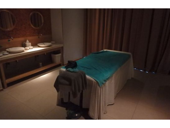 マッサージのベッド