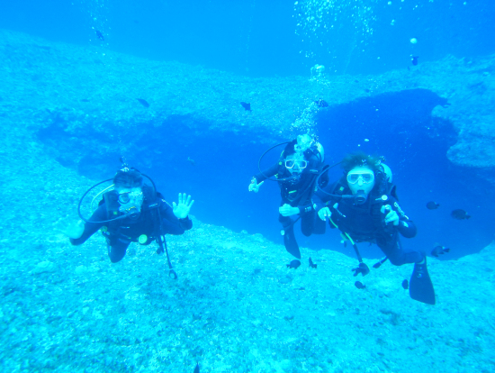 ブルーホール入口