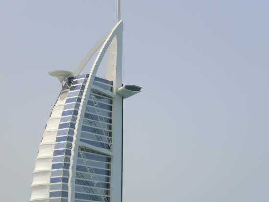 ビーチから見たバージュ・アル・アラブ