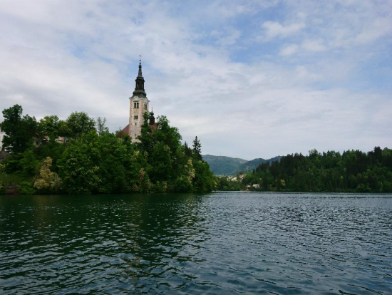 ブレッド湖 ボートから撮影