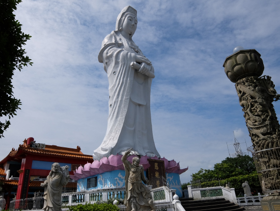 中正公園、観音像