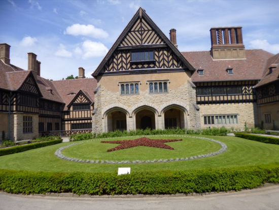 ツェツィーリエンホーフ宮殿。「ポツダム宣言」が策定された。