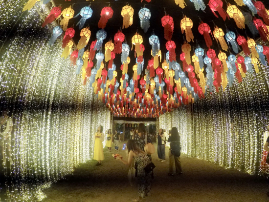 会場の飾り付け
