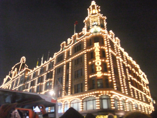 ハロッズ ライトアップ