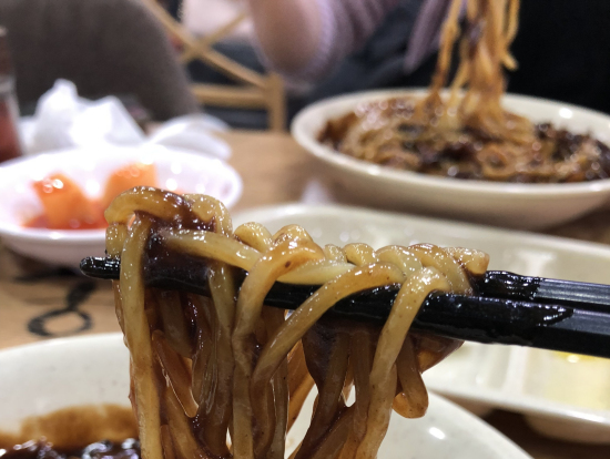 韓国の麺といえばジャージャー麺