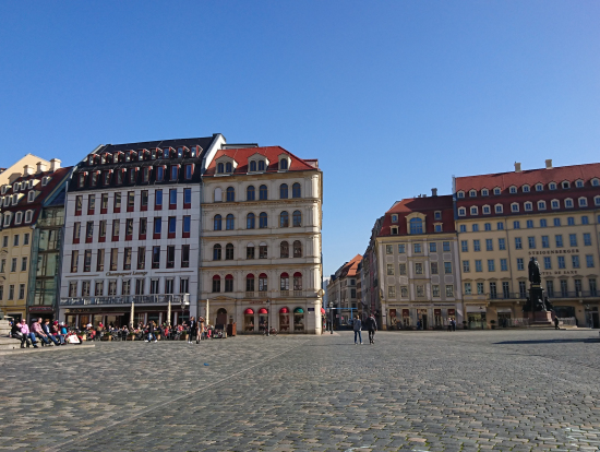 ノイマルクト広場