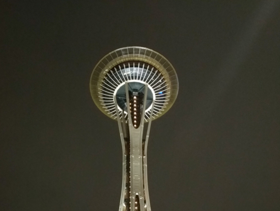 スペースニードル（夜）