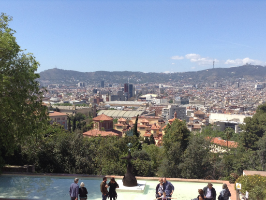 ミロ美術館館内から見たバルセロナ市街