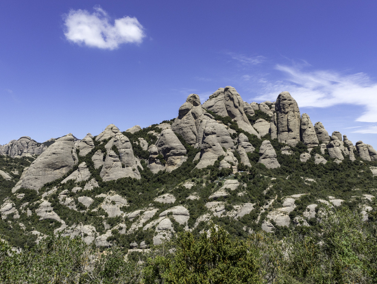 モンセラットの奇岩