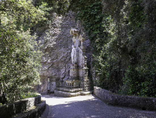 巡礼道のモニュメント 2