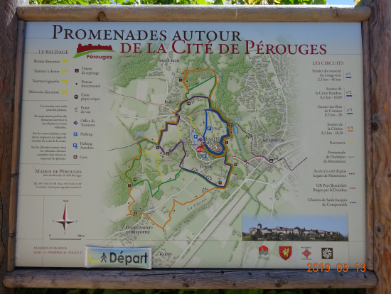 ペルージュと周辺の地図