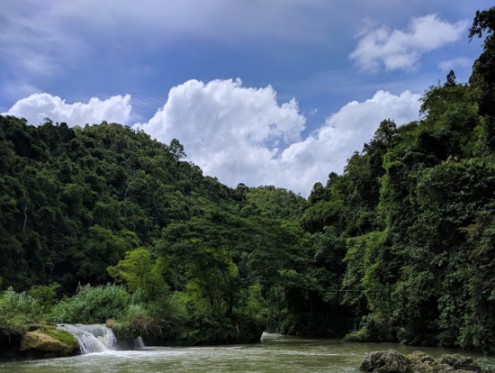 ロボック川クルーズ