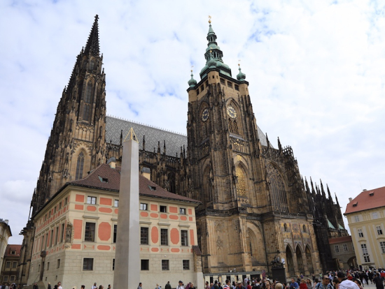 プラハ城内聖ヴィート大聖堂