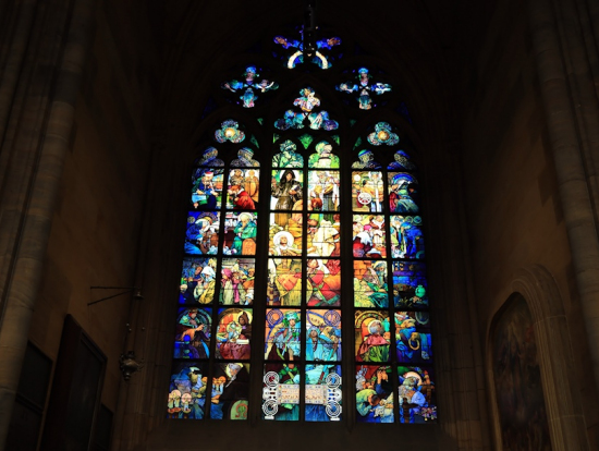 ミュシャ制作のステンドグラス(聖ヴィート大聖堂)