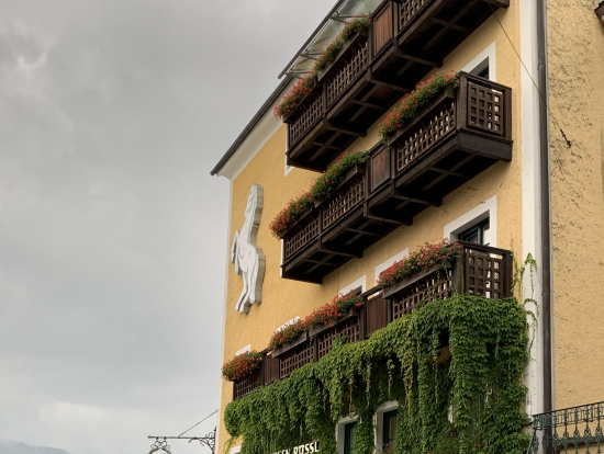 憧れの『白馬亭』いつかは滞在してみたいです