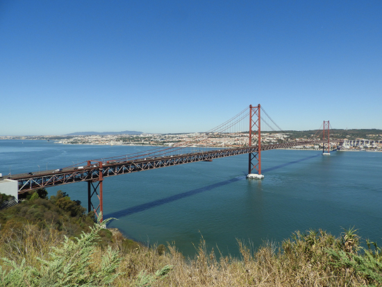 キリスト像のある丘からの展望