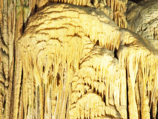 ポストイナ鍾乳洞