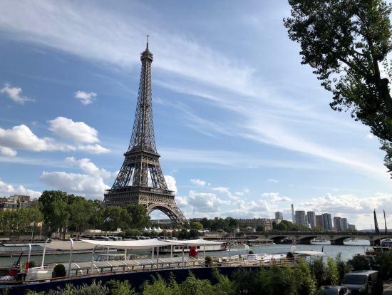エッフェル塔