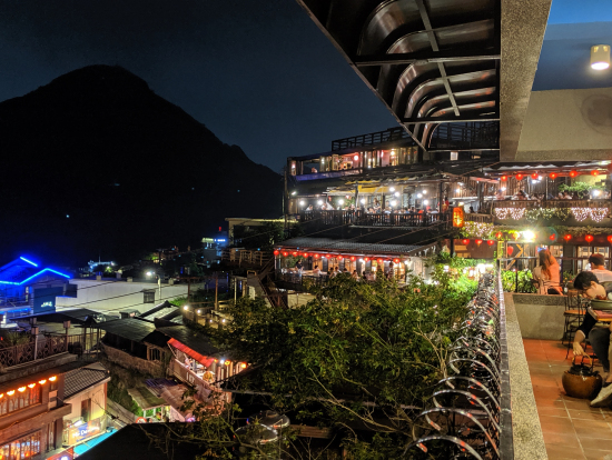 お茶屋さんのテラスからの風景