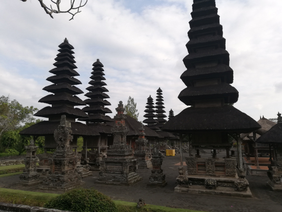 タマンアユン寺院です。