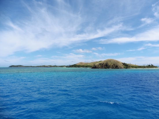 フェリーからマナ島