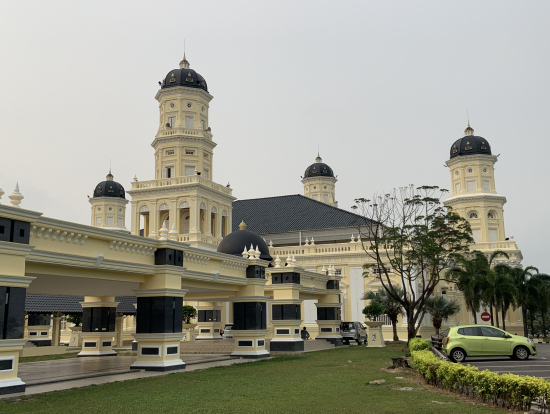 Sultan Abu Bakar Mosque