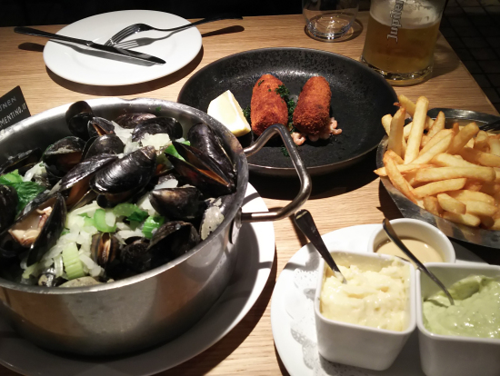 ボリューム満点のランチ お腹いっぱい‼