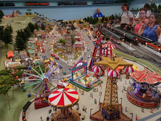 駅舎のジオラマ