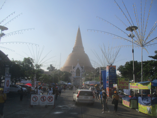 プラ・プラパトム・チェディ