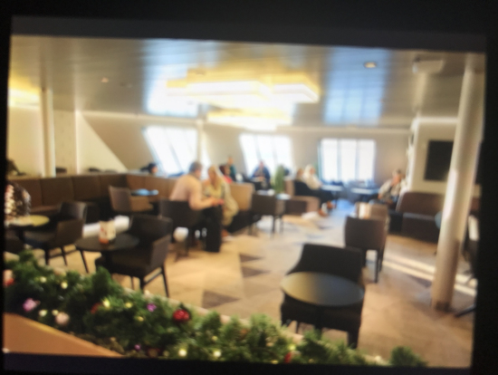 コンフォートクラス　座席