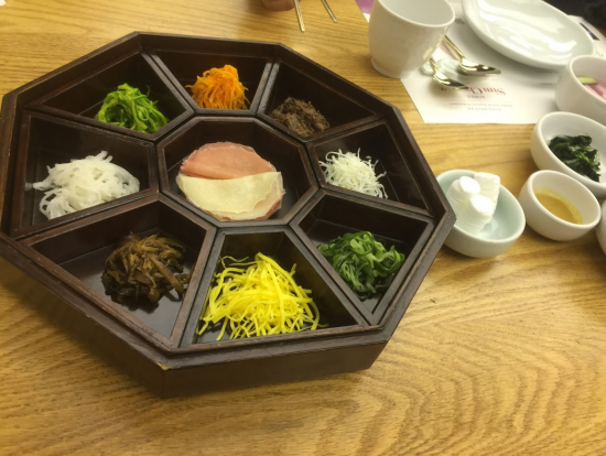 初めての韓定食ディナー