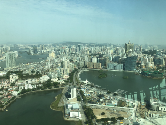 マカオタワーからマカオ半島方面の眺め