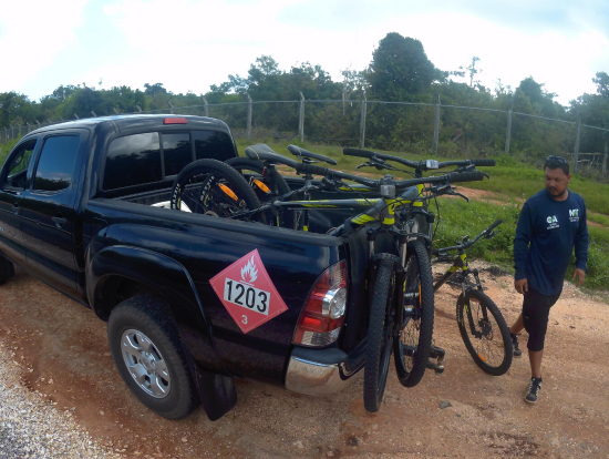 ツアーのスタート地点へ到着