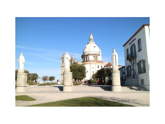 プラガの最初の訪問地ボンジェイスです。