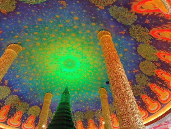 周りの模様も美しかった