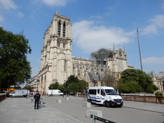 ノートルダム大聖堂です。