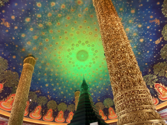 ワット・パクナム！！