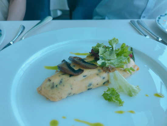 トリュフ入りのオムレツ