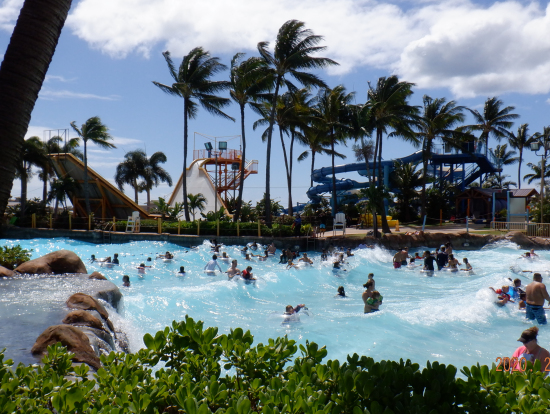 ウェーブ・プールは予想以上にスゴイです！