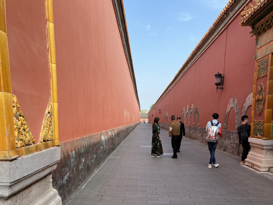 溥儀が映画で自転車乗りを練習した道？