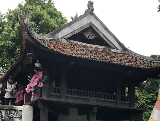 意外に小さかった一柱寺