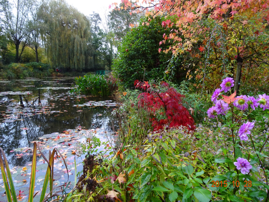 睡蓮で有名なモネの庭園（ジヴェルニー）