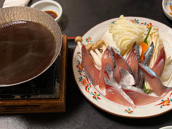 潮騒のサバすき鍋